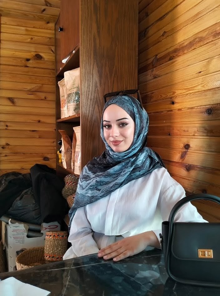 Şarkikaraağaç Başarıya Yatırım Kadın Escort Bayan Gülay